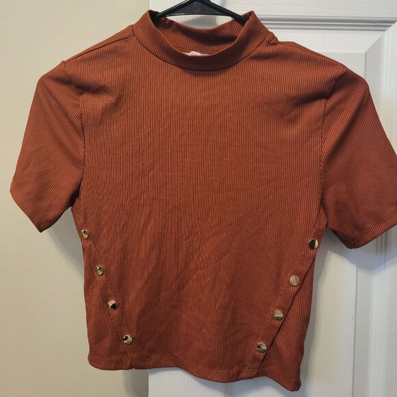 Orange Crop Top - Picture 1 of 2